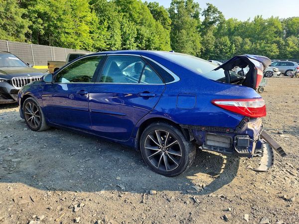 2015 TOYOTA CAMRY