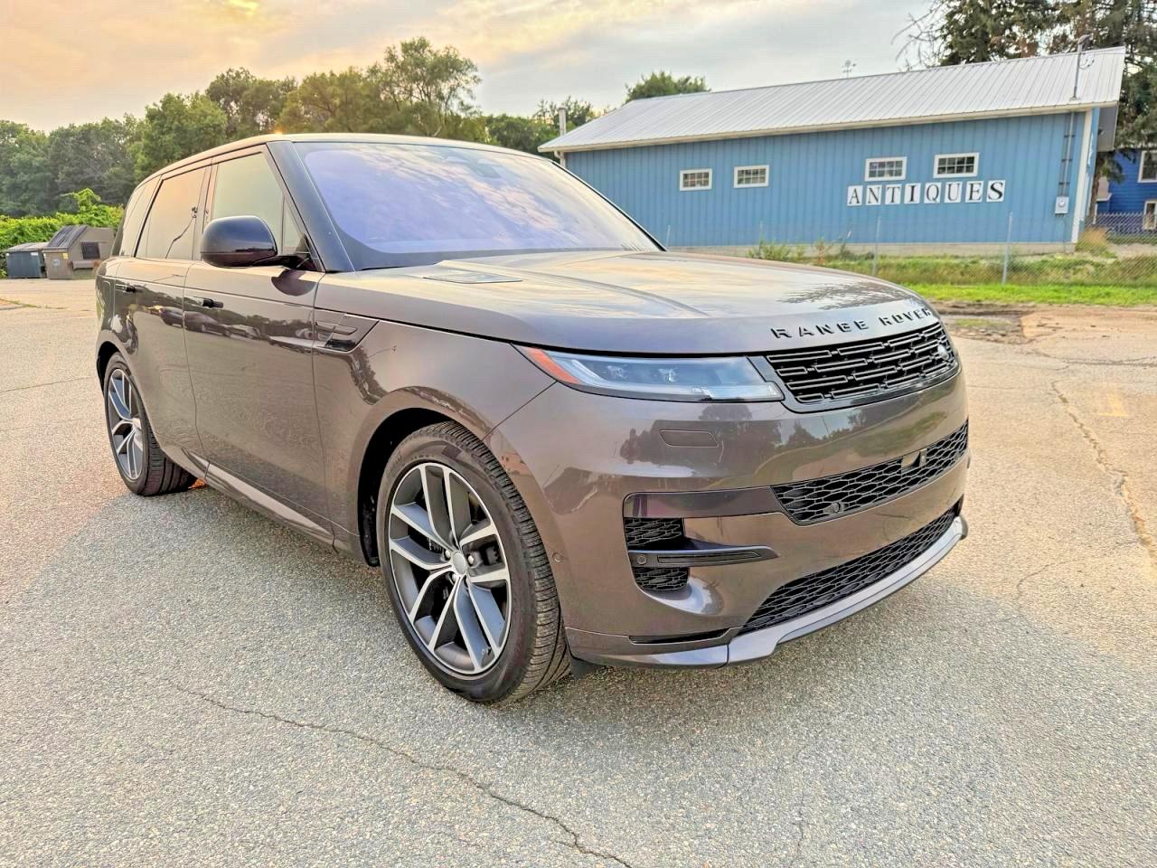 2023 LAND ROVER RANGE ROVER SPORT P400 Dynamic SE