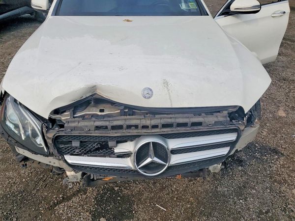 2017 MERCEDES-BENZ E