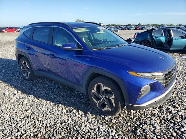 2022 HYUNDAI TUCSON