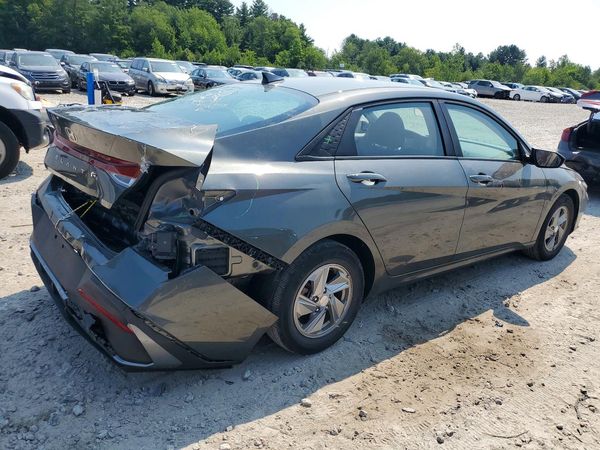 2024 HYUNDAI ELANTRA