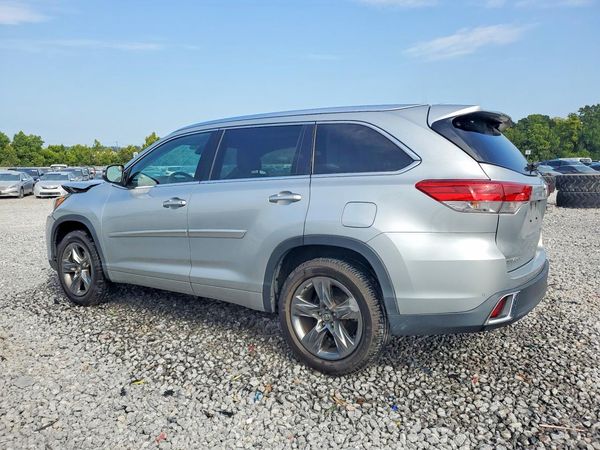 2018 TOYOTA HIGHLANDER
