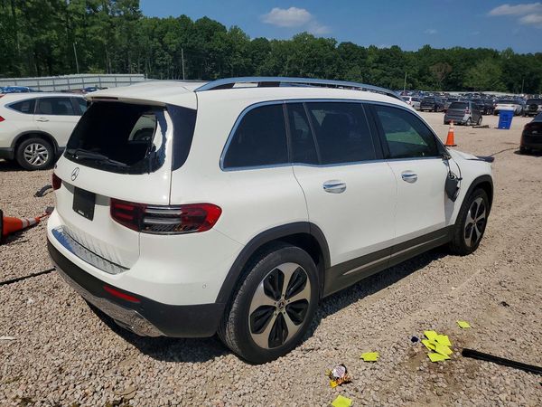 2024 MERCEDES-BENZ GLB GLB250