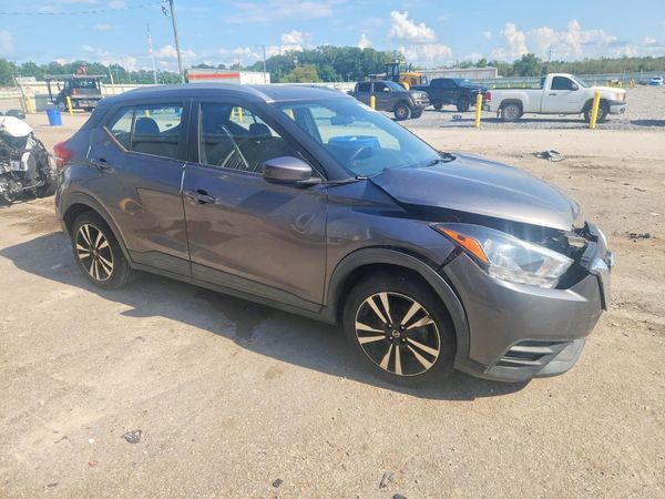 2019 NISSAN KICKS