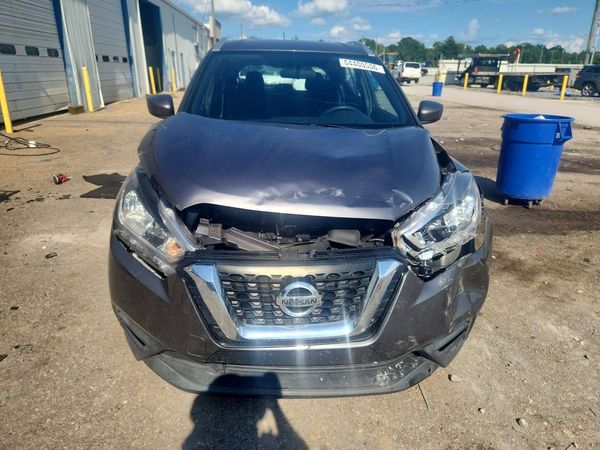 2019 NISSAN KICKS