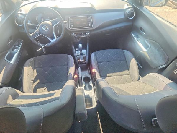 2019 NISSAN KICKS