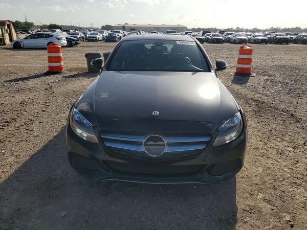 2018 MERCEDES-BENZ C C300