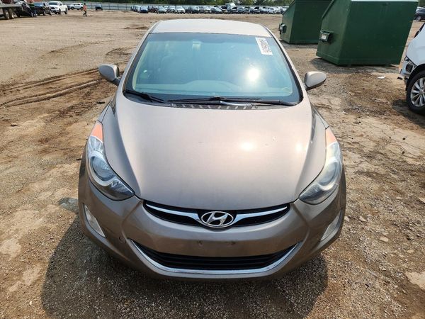 2012 HYUNDAI ELANTRA GLS(Middle grade)