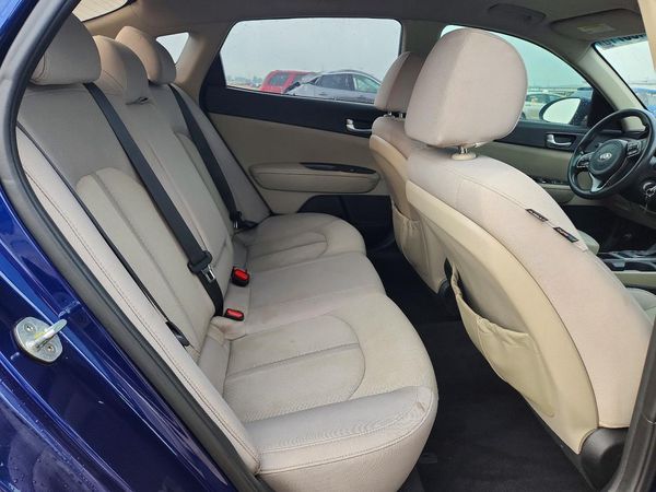 2016 KIA OPTIMA GL