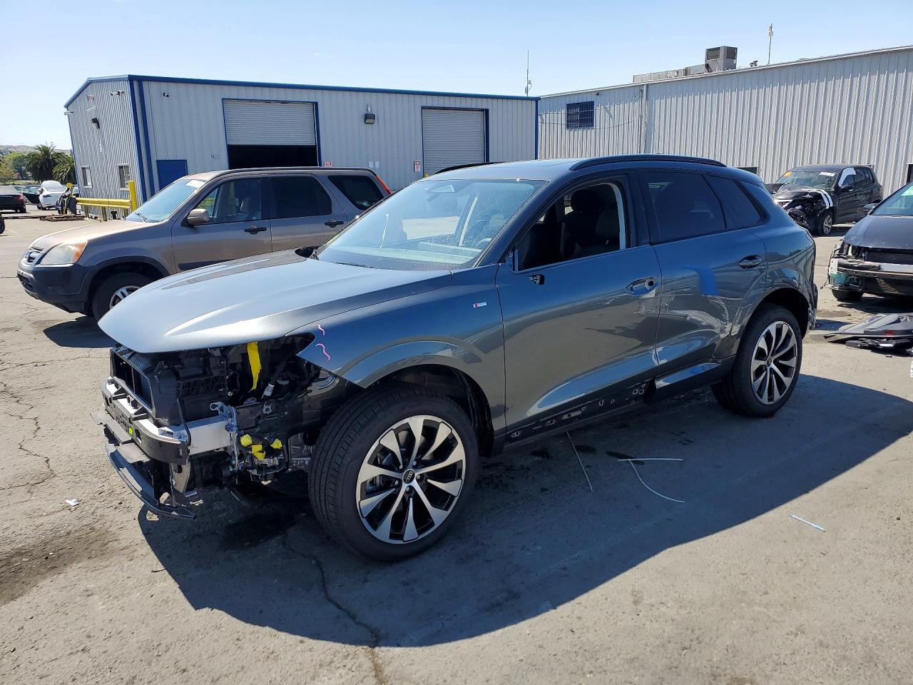 2026 AUDI Q3