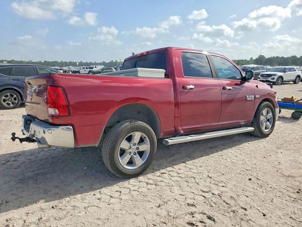 2015 RAM 1500 SLT CREW CAB 4X2