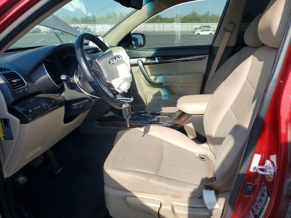 2014 KIA SORENTO Base/ LX