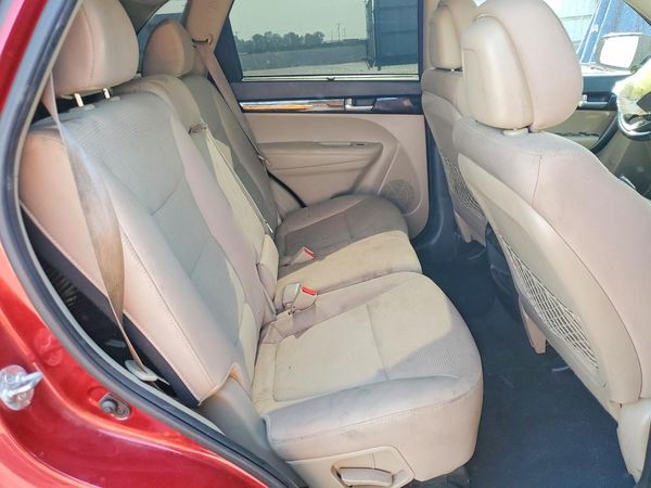 2014 KIA SORENTO Base/ LX
