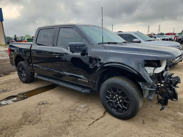 2025 FORD F150