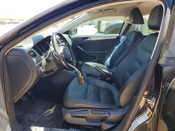 2017 VOLKSWAGEN JETTA