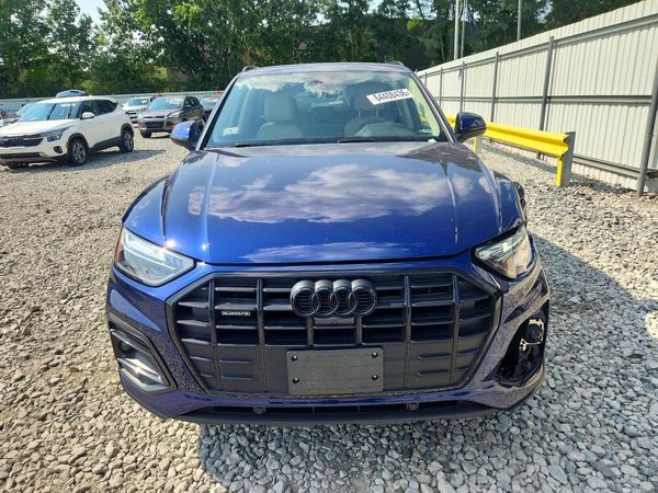2024 AUDI Q5 quattro Premium Plus