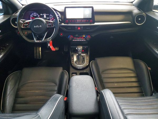 2022 KIA FORTE GT Line