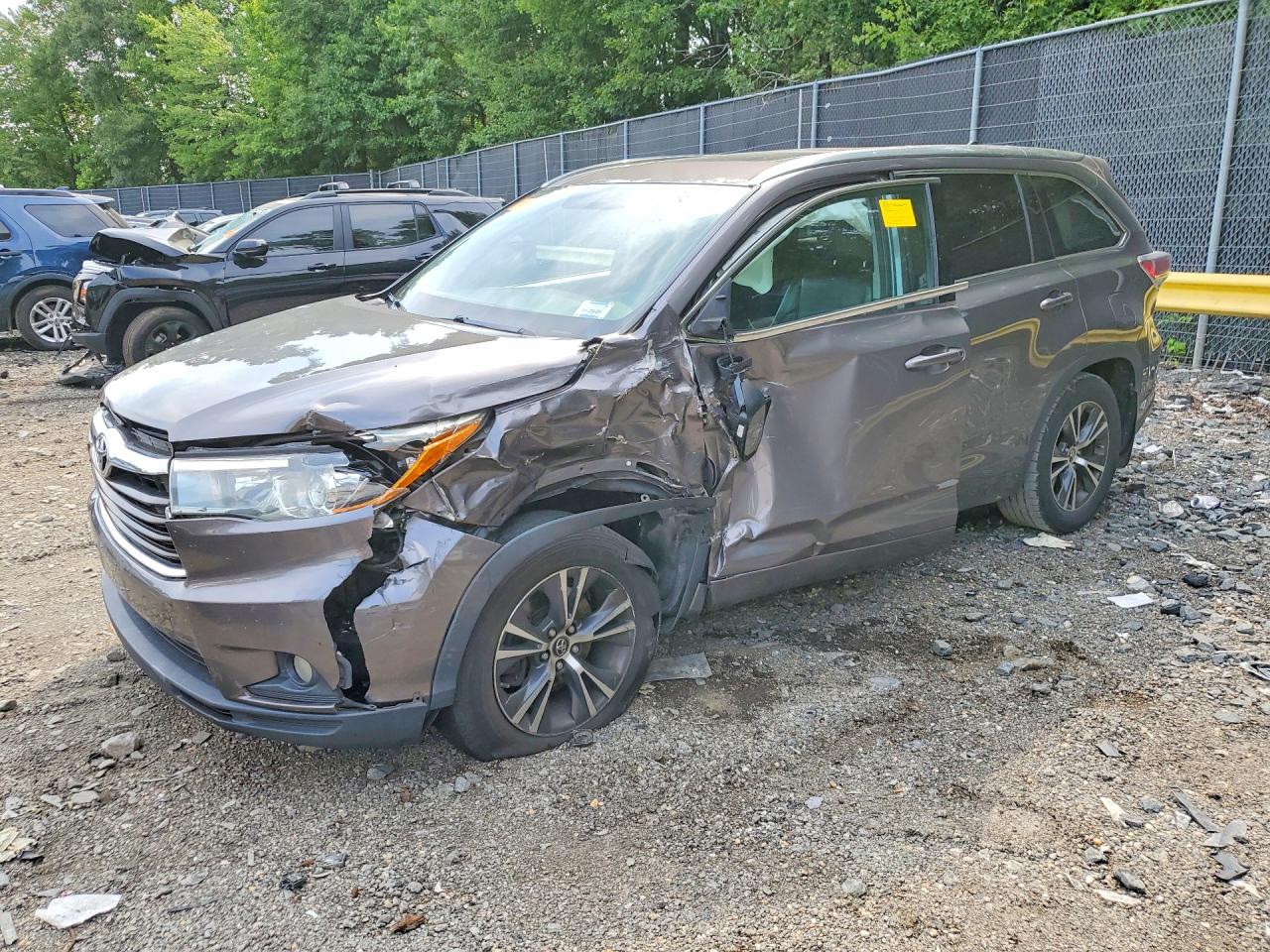 2016 TOYOTA HIGHLANDER Base/Hybrid