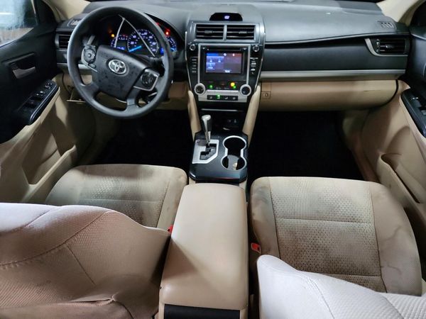 2014 TOYOTA CAMRY