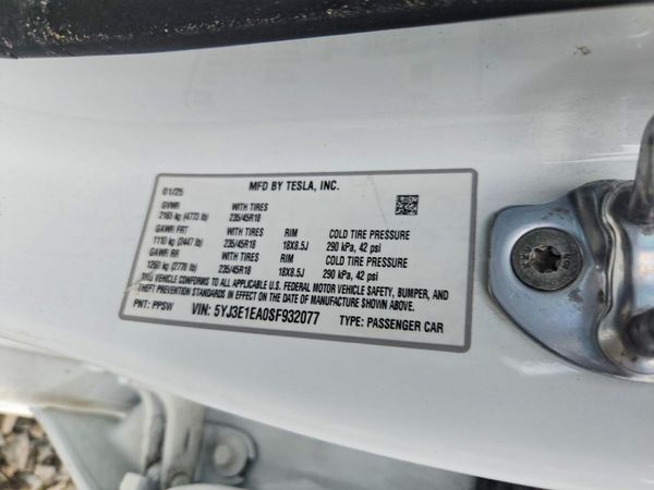 2025 TESLA MODEL 3 — VINS