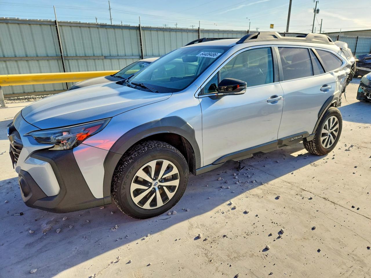 2023 SUBARU OUTBACK Premium
