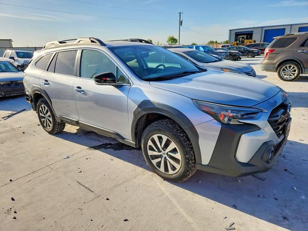 2023 SUBARU OUTBACK Premium
