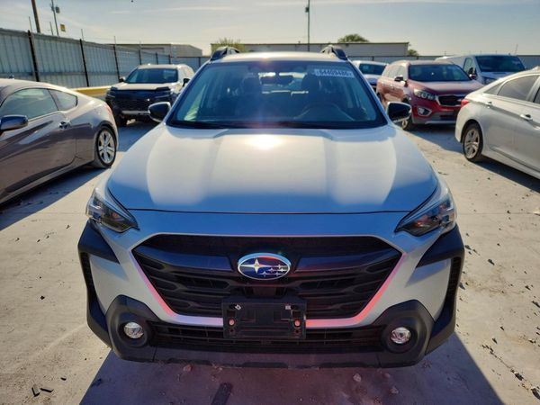 2023 SUBARU OUTBACK Premium