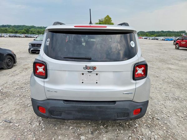 2015 JEEP RENEGADE LATITUDE 4X4