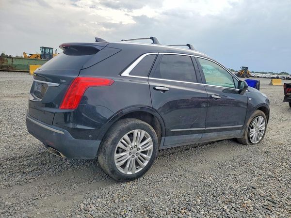 2017 CADILLAC XT5 Premium Luxury