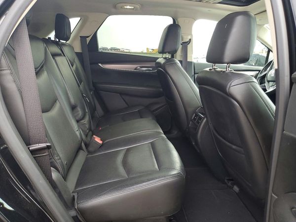 2017 CADILLAC XT5 Premium Luxury
