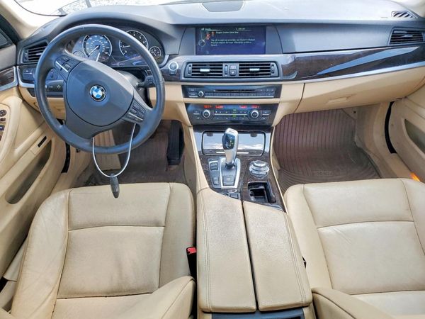 2013 BMW 528