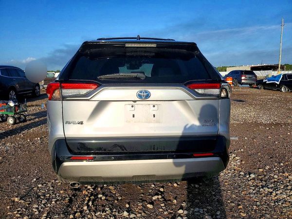 2023 TOYOTA RAV4 XSE