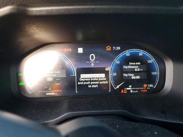 2023 TOYOTA RAV4 XSE