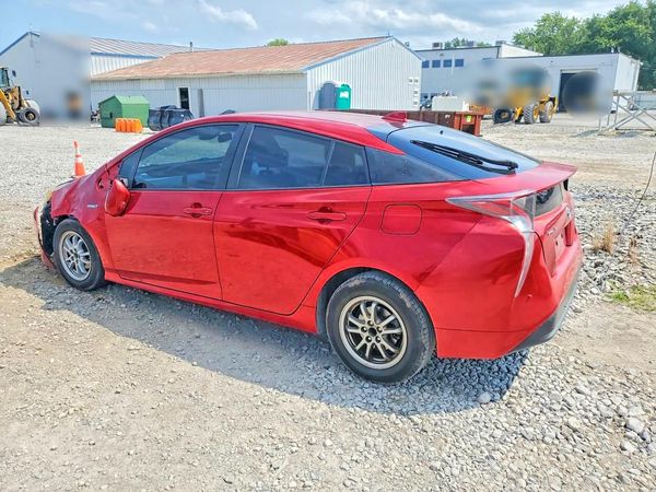 2017 TOYOTA PRIUS