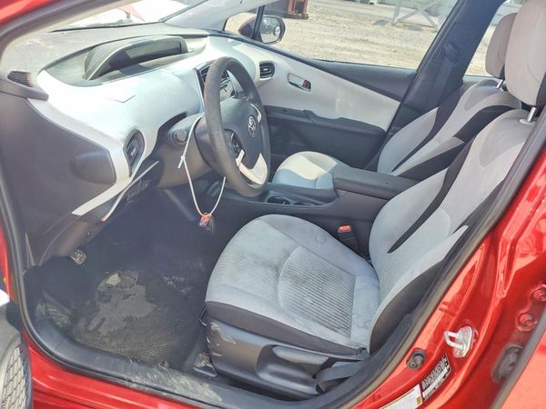 2017 TOYOTA PRIUS