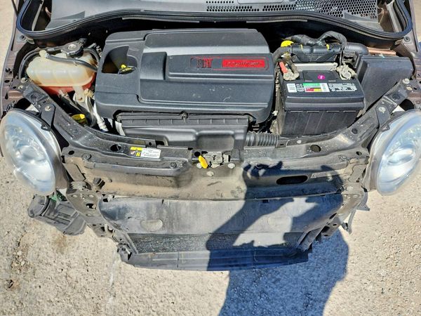 2015 FIAT 500 Sport — Engine bay