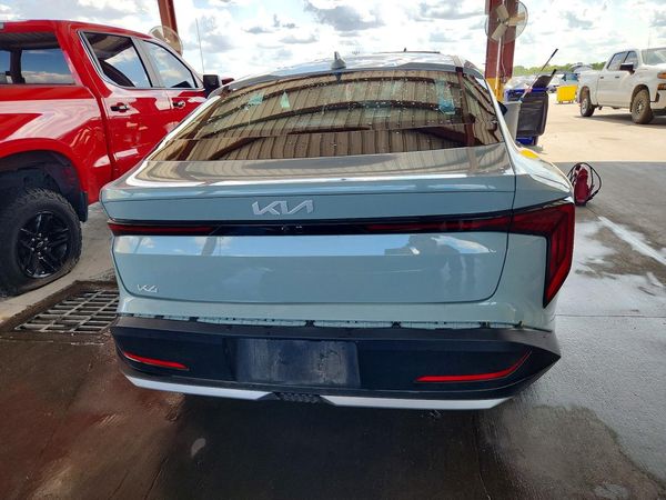 2026 KIA K4 LX, LXS