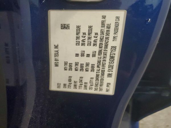 2022 TESLA MODEL 3