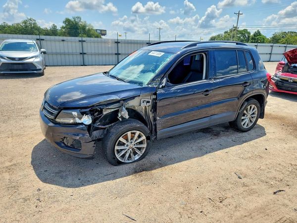 2018 VOLKSWAGEN TIGUAN LIM 4Motion Base — Front 3/4