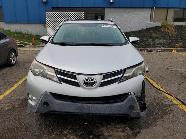 2014 TOYOTA RAV4 Sports