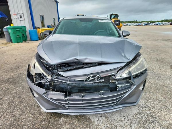 2019 HYUNDAI ELANTRA