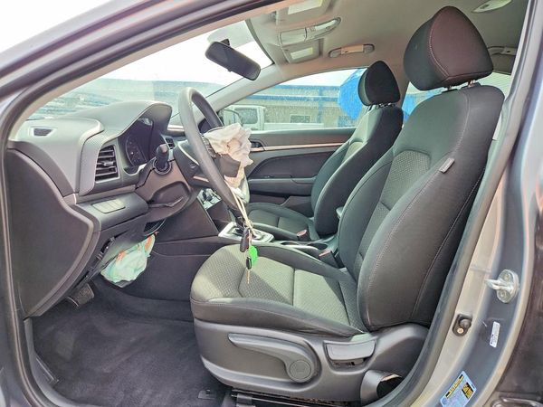 2019 HYUNDAI ELANTRA