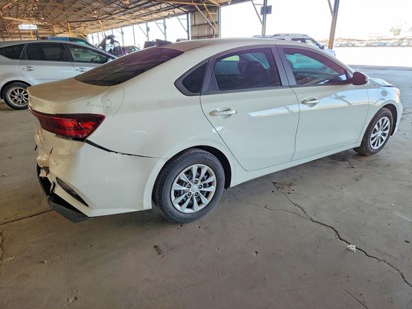 2022 KIA FORTE FE, LXS