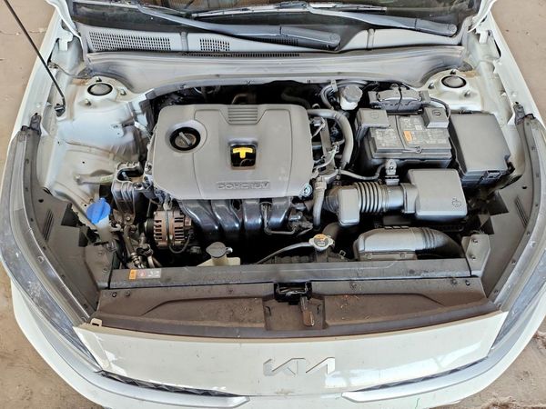 2022 KIA FORTE FE, LXS