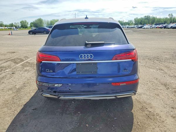 2023 AUDI Q5 quattro Premium
