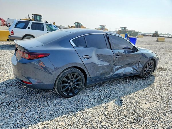 2023 MAZDA 3 Preferred Package