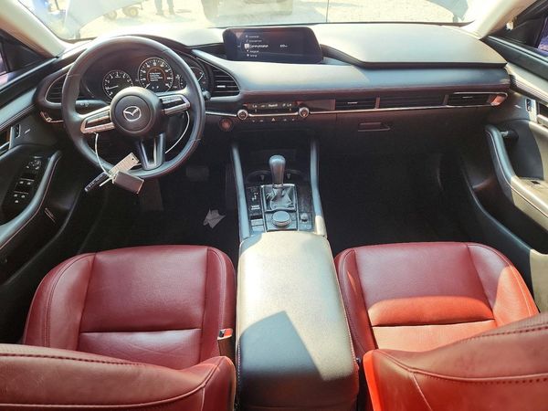 2023 MAZDA 3 Preferred Package