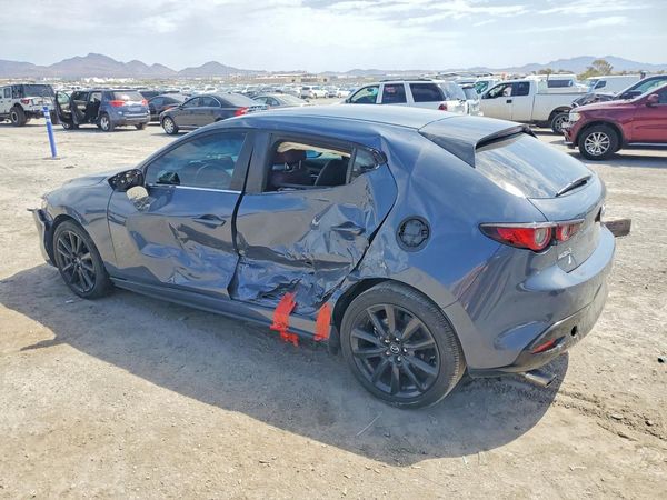 2023 MAZDA 3 Preferred Package