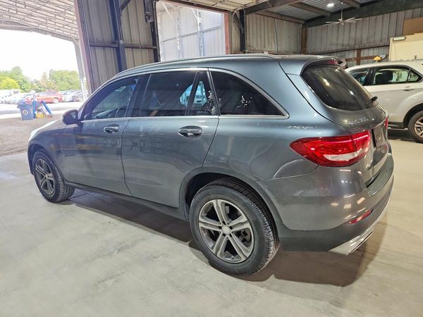 2016 MERCEDES-BENZ GLC GLC300 Base-4M