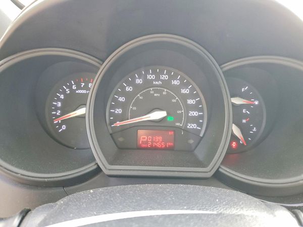 2017 KIA RIO LX